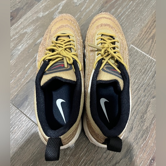 Swarovski x Wmns Air Max 97 LX 'Metallic Gold' - Picture 3 of 5